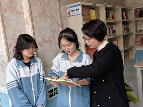 一鼎盈 宁夏红寺堡：教育点亮移民娃的未来
