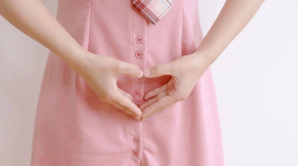 壹资网 女性45岁和50岁绝经谁衰老更明显？妇科医生实话实说